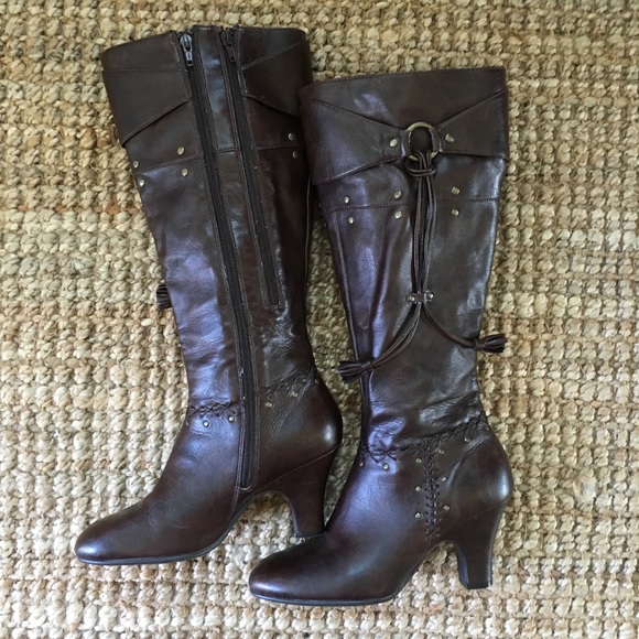 AEROSOLES Shoes - Aerosoles Isotonic Tall Brown Boot Tassles NWOT